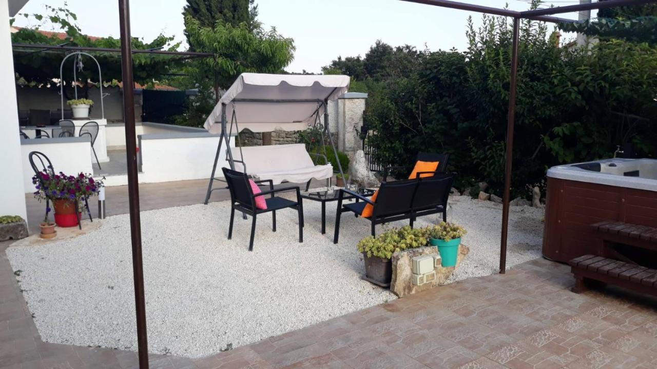 Holiday Home Dioniza Vodnjan Ngoại thất bức ảnh